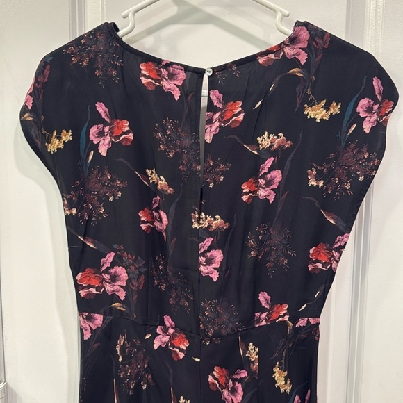NWT Madewell Wide V-Neck Floral Satiny Maxi Dress - Picture 11 of 13
